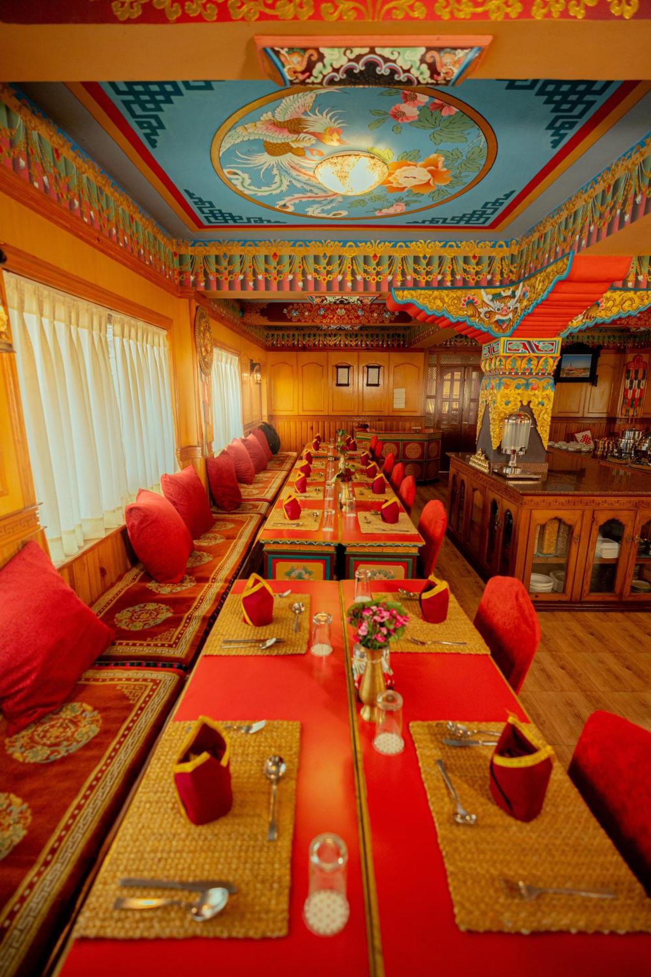Kathmandu View Hotel Extérieur photo